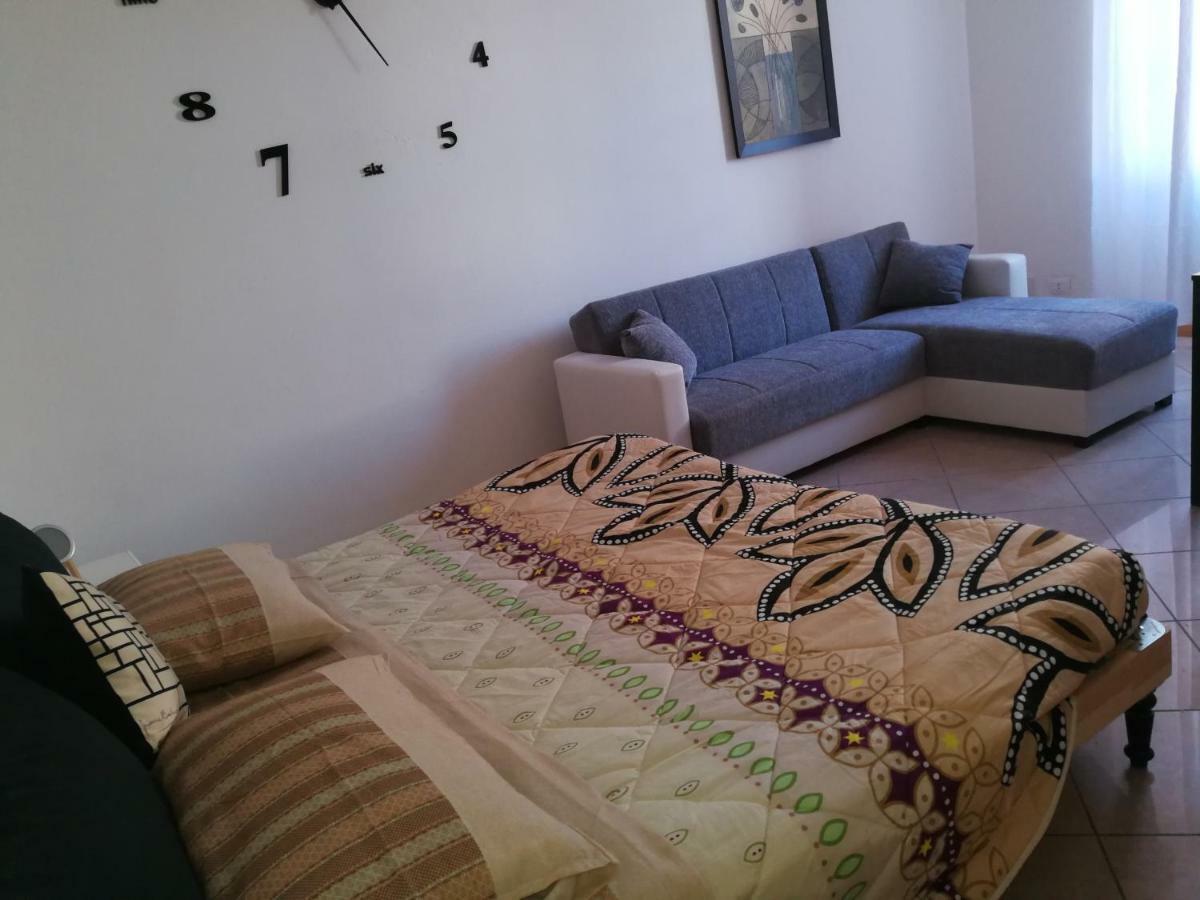 Appartement Casa L'Abbraccio à Livourne Extérieur photo